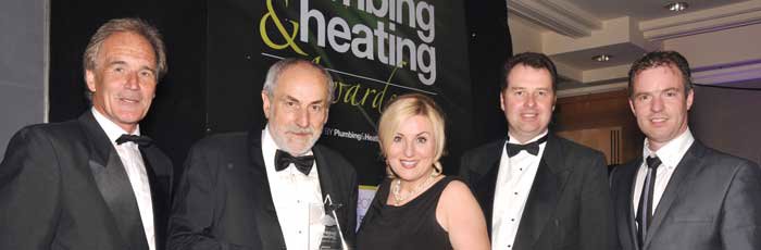 Stephen Grant recieves Industry Achievement Award.jpg