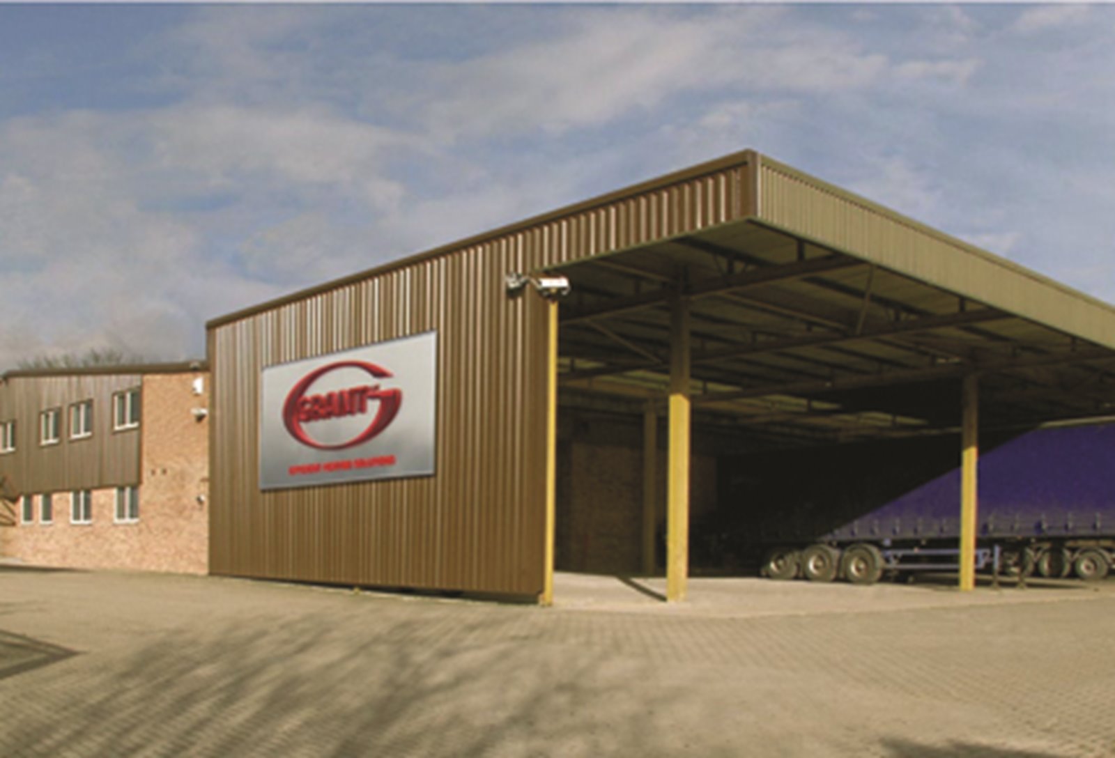 Grant UK expanded and moved to new premises with 3160m² offices and warehouse in Devizes.