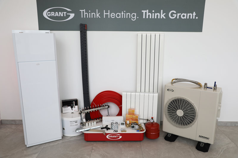 Package 2 Example – Heat pump, Cylinder, Underfloor heating & Aluminium radiator combination