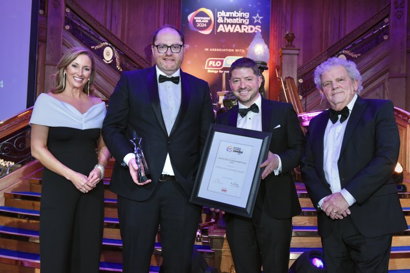 Grant Aerona R290 heat pump wins award for Outstanding Innovation